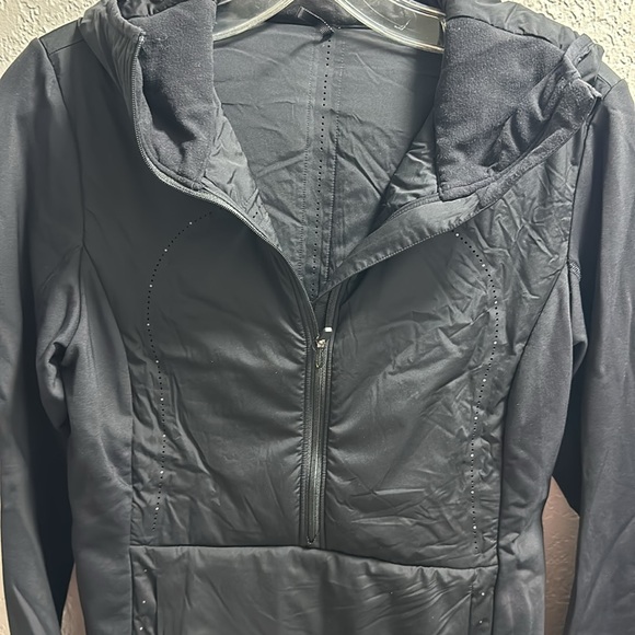Lululemon Black Half Zip Jacket - Picture 3 of 5